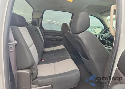 2009 GMC Sierra C1500 z USA, uszkodzony, nr VIN 3GTEC13C59G268656